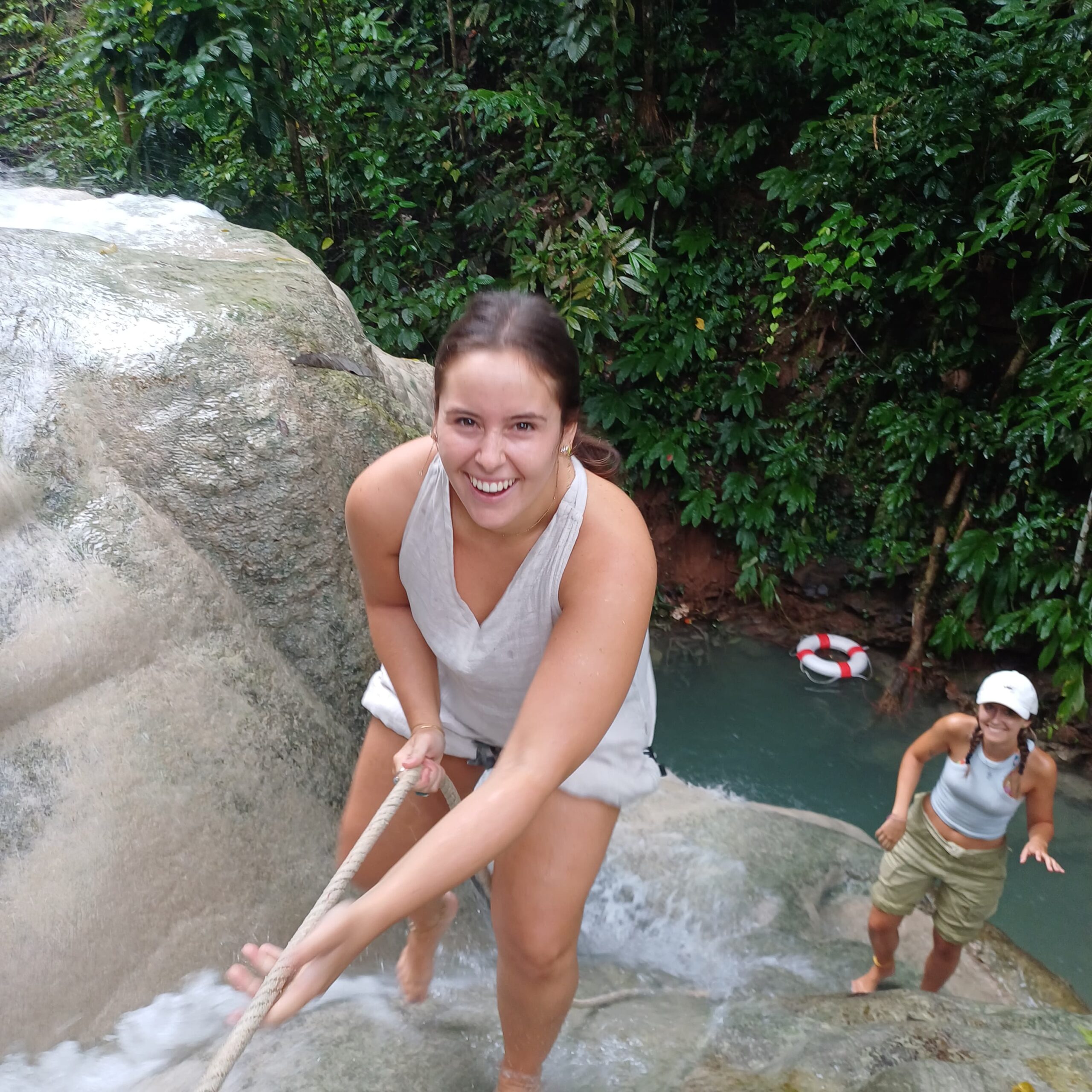 http://avichiangmaitravel.com/wp-content/uploads/2025/04/IMG-20250324-WA0197-scaled.jpg